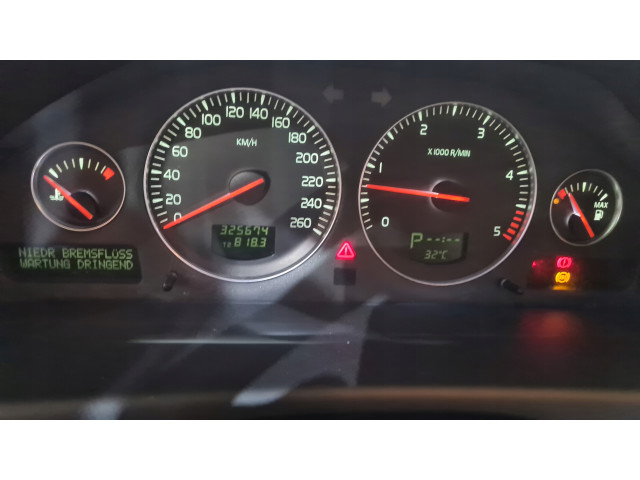 Přístrojová deska  Volvo     30682277, 30646978A 