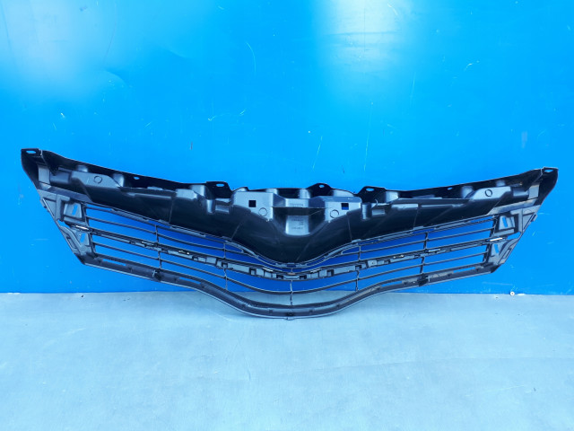 TOYOTA YARIS III 2011-2014 11-14 GRILL Решетка      53101-0D220, 531010D220 53101-0D220    