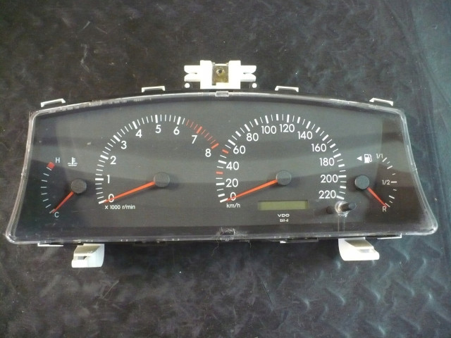 Přístrojová deska  Toyota     8380002800 
