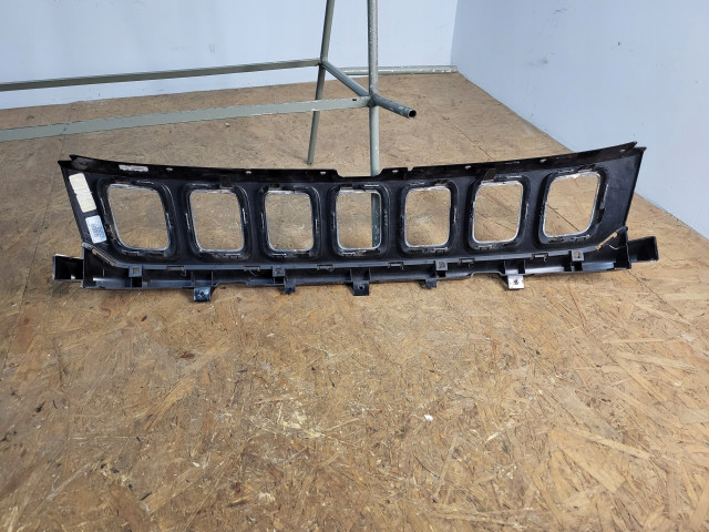 JEEP COMPASS II 2 GRILL Решетка PRZEDNIA      852741326     