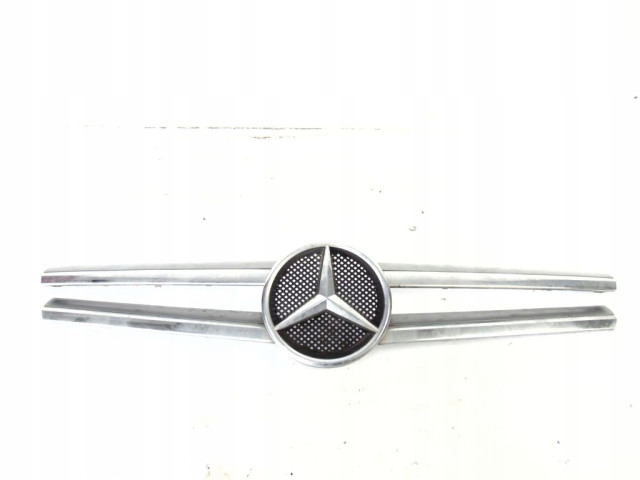 Решетка GRILL MERCEDES CLS C219 (2008-2010) Mercedes-Benz          