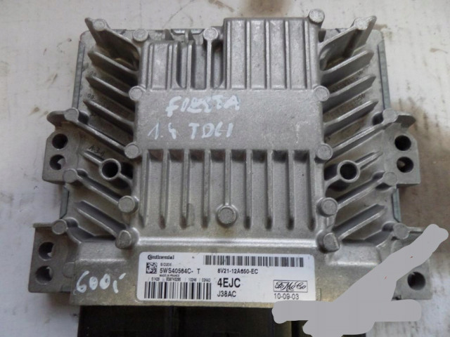 Řídící jednotka  8V21-12A650-EC, 8V2112A650EC  Ford   
