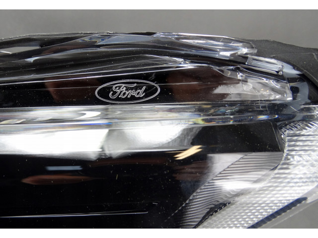Přední světlo   1866475, 1778043 1778043 Ford   