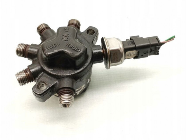 Топливная рампа 8200584034 renault nissan 1.5 d        