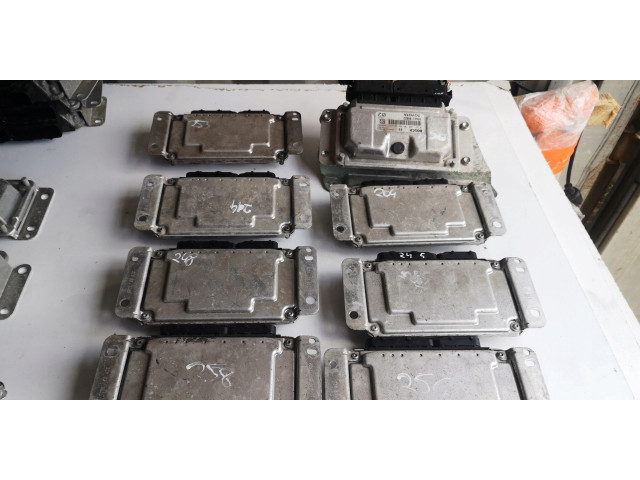 Блок управления ecu toyota aygo 0261208702 89661-0h022 10  896610H022,  0261208702,    