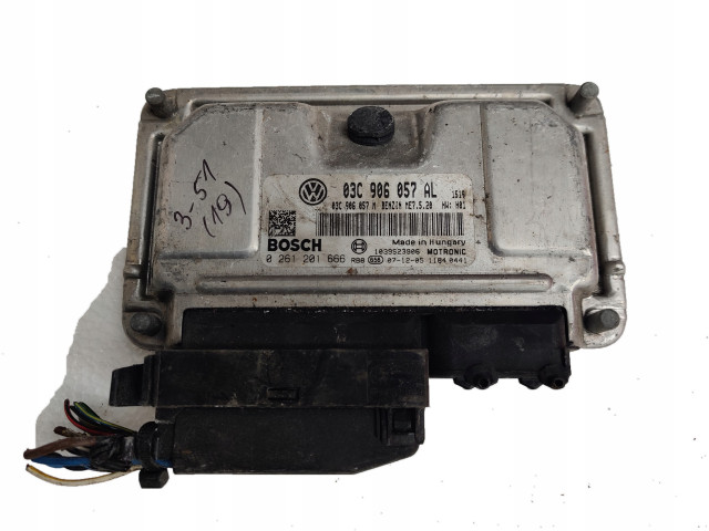 Ecu skoda roomster 0261201666 03c906057al dopiszę  0261201666,   Bosch 