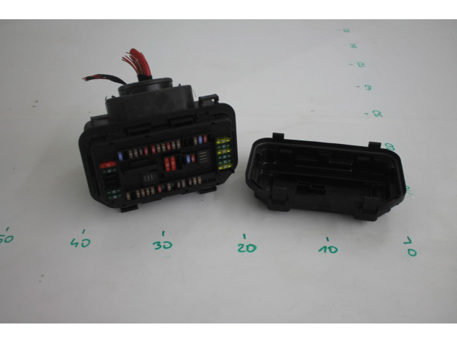 Pojistková skříňka   9224872 BMW F22 F20 2.0D  , N47D20C 9224872    