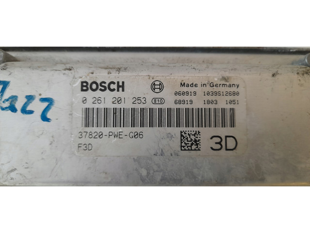 БЛОК УПРАВЛЕНИЯ ДВИГАТЕЛЕМ HONDA JAZZ  37820-PWE-G06  Bosch 