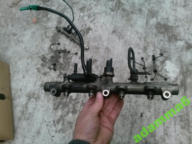 Vstřikovací lišta  0445214017  Bosch      Diesel