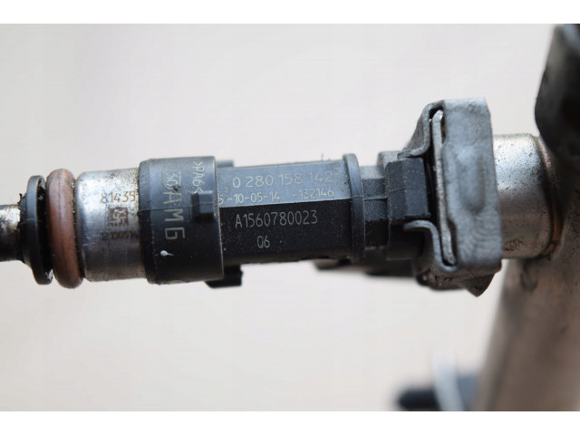Vstřikovací lišta  1561530028, 1560701895  Mercedes-Benz       pro benzínový motor