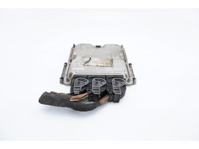 Блок управления двигателем renault scenic i  8200039569  0281001934, 8200076093 8200076093   