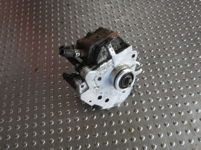 Vstřikovací čerpadlo  8689590  Volvo       Diesel