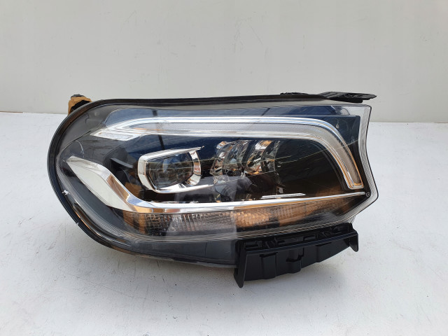 Lampa правое   led mercedes x-klasa 470 prawe 