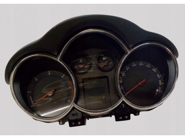Přístrojová deska  Opel     10B7406, 94576295 10B7-406