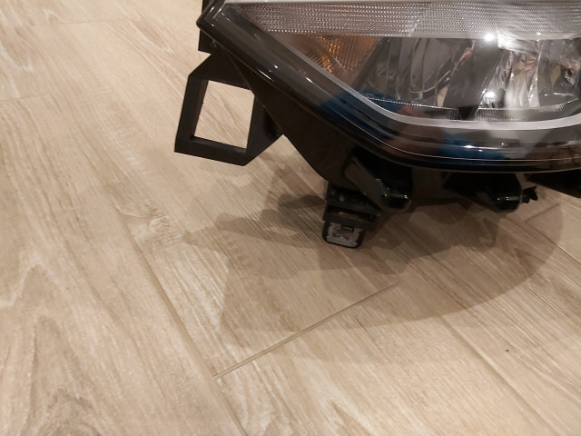 Reflektor  led volkswagen id3  Левый 
