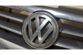 Решетка радиатора  Volkswagen Passat CC 2008-2012          3C8853651Q
