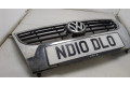 Решетка радиатора  Volkswagen Touran 2006-2010          1T0853651AG
