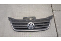 Решетка радиатора  Volkswagen Touran 2003-2006          