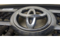 Решетка радиатора  Toyota RAV 4 2006-2013          