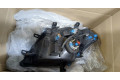 Фара передняя  Nissan Pathfinder 2004-2014 правая 