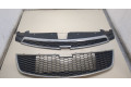 Решетка радиатора  Chevrolet Cruze 2009-2015          95028167, 95931767