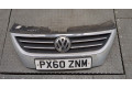 Решетка радиатора  Volkswagen Passat CC 2008-2012          