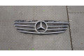 Решетка радиатора  Mercedes CLK W209 2002-2009           2.6 