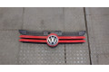 Решетка радиатора  Volkswagen Golf 4 1997-2005           1.4 