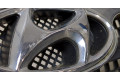 Решетка радиатора  Hyundai Santa Fe 2005-2012           2.2 