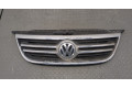 Решетка радиатора  Volkswagen Tiguan 2007-2011           