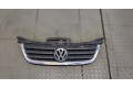 Решетка радиатора  Volkswagen Touran 2003-2006           