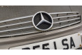Решетка радиатора  Mercedes CLS C219 2004-2010          