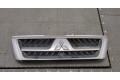 Решетка радиатора  Mitsubishi Pajero / Montero 2000-2006          