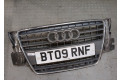 Решетка радиатора  Audi A5 (8T) 2007-2011          