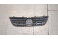 Решетка радиатора  Volkswagen Polo 2005-2009          