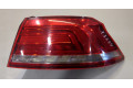 Задний фонарь        Volkswagen Passat 8 2015- 