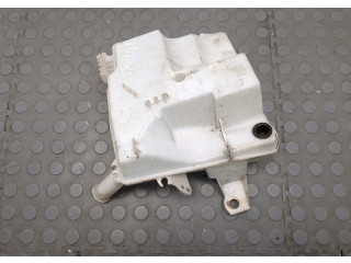 Бачок омывателя  Ford Focus 3 2011-2015 BV6117B61AC   3  1.6