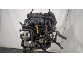 Клапанная крышка двигателя ДВС  Volkswagen Golf 4 1997-2005 1.6     