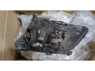 Фара передняя  Toyota Avensis 2 2003-2008 правая 