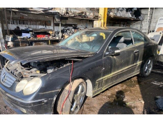 Стойка амортизатора  Mercedes CLK W209 2002-2009      2.6  бензин