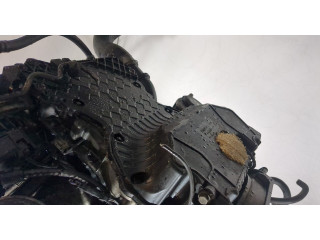 Клапанная крышка двигателя ДВС  Mercedes E W212 2009-2013 2.1     
