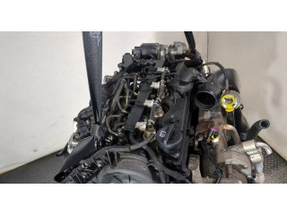 Клапанная крышка двигателя ДВС  Opel Astra J 2010-2017 1.7     