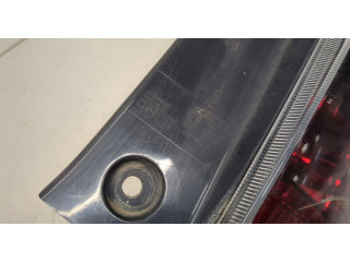 Задний фонарь        Daihatsu Sirion 2005-2012 