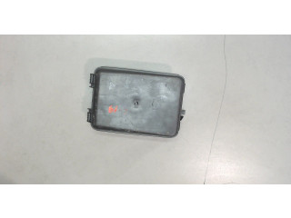 Корпус блока предохранителей  Audi A6 (C5) Allroad 2000-2005      8D0927613      4.2