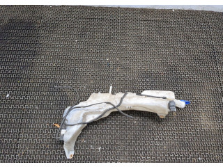 Бачок омывателя  Ford C-Max 2002-2010 3m5113k163    1.6