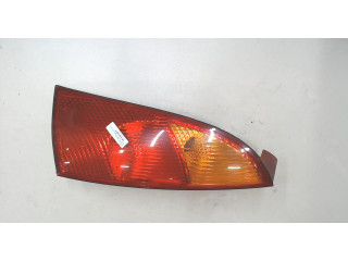 Задний фонарь     1214226   Ford Focus 1 1998-2004 