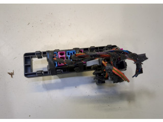 Блок реле  Volkswagen Passat 6 2005-2010      1K1937503     