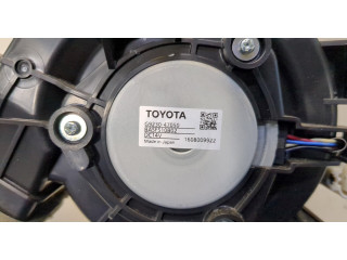 Моторчик печки  Toyota Prius 2015-2019        