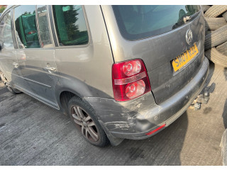 Блок управления двигателем  Volkswagen Touran 2006-2010     
