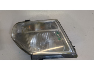 Фара передняя  Nissan Pathfinder 2004-2014 правая 